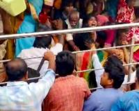 वेंकटेश्वर मंदिर में भीषण भगदड़: 10 श्रद्धालुओं की मौत, दर्जनों घायल – प्रधानमंत्री ने जताया दुख, राहत राशि की घोषणा