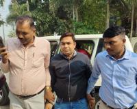 किशनगंज में 2.50 लाख रुपये रिश्वत लेते राजस्व कर्मचारी गिरफ्तार, निगरानी विभाग की कार्रवाई से हड़कंप