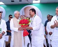 जेडीयू विधायक दल की बैठक में नेता का फैसला टला, चयन का अधिकार नीतीश कुमार को सौंपा गया