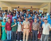 ऑपरेशन मुस्कान से 745 लोगों के चेहरे पर लौटी खुशी, मुजफ्फरपुर पुलिस ने बरामद किए 2.6 करोड़ के मोबाइल