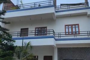 भोजपुरी सुपरस्टार पवन सिंह के आरा स्थित घर में चोरी