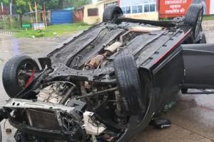 धनबाद: सड़क हादसा में दो युवकों की मौत