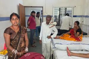 औरंगाबाद में तेज रफ्तार ऑटो पलटा, एक ही परिवार के पांच लोग घायल