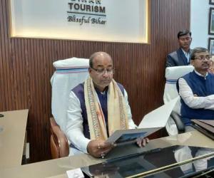 पर्यटन मंत्री के रूप में कार्यभार सँभालते ही अरुण शंकर प्रसाद सक्रिय, बिहार को वैश्विक पर्यटन हब बनाने की तैयारी तेज