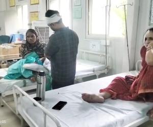 दिल्ली से इलाज कर लौट रहे परिवार की कार ट्रेलर से टकराई, नवजात समेत पांच घायल